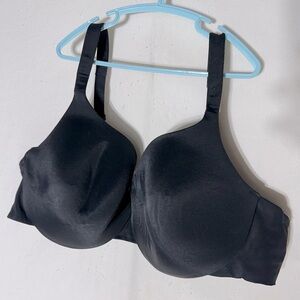 Deesse Black Satin Bra 42D